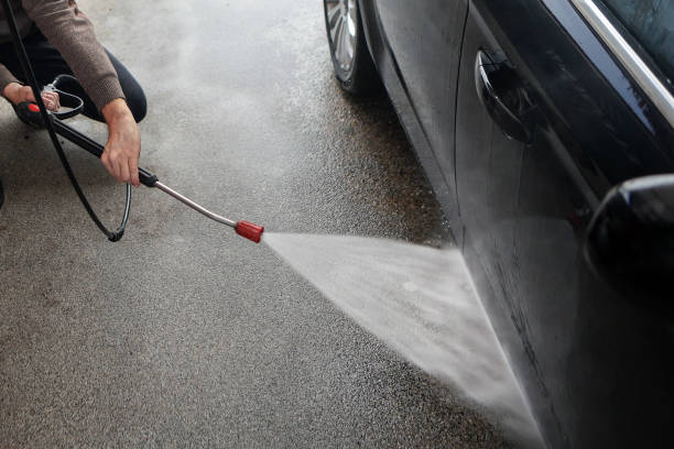 Best Deck Pressure Washing  in Wolverine Lake, MI